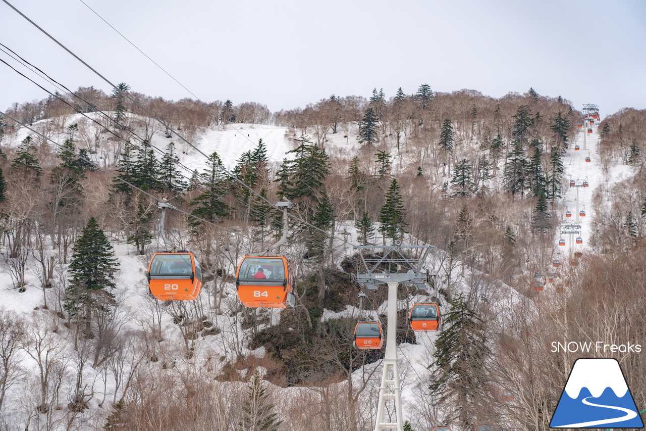 札幌国際スキー場｜2022年のゴールデンウイークが開幕。さすが、KOKUSAI。5月目前にして、ほぼ全面滑走可能です(*^^)v